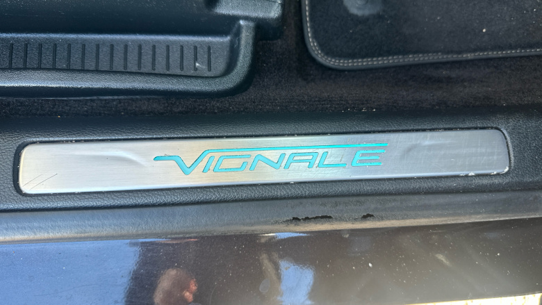 Ford Edge Vignale 2.0 TDCi 210 5dr Powershift Diesel Estate